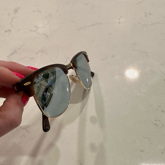 Reflective Rayban Sunglasses - Picture 16 of 16